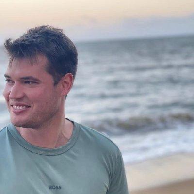 Pascal, founder of Visitor Analytics Pixel